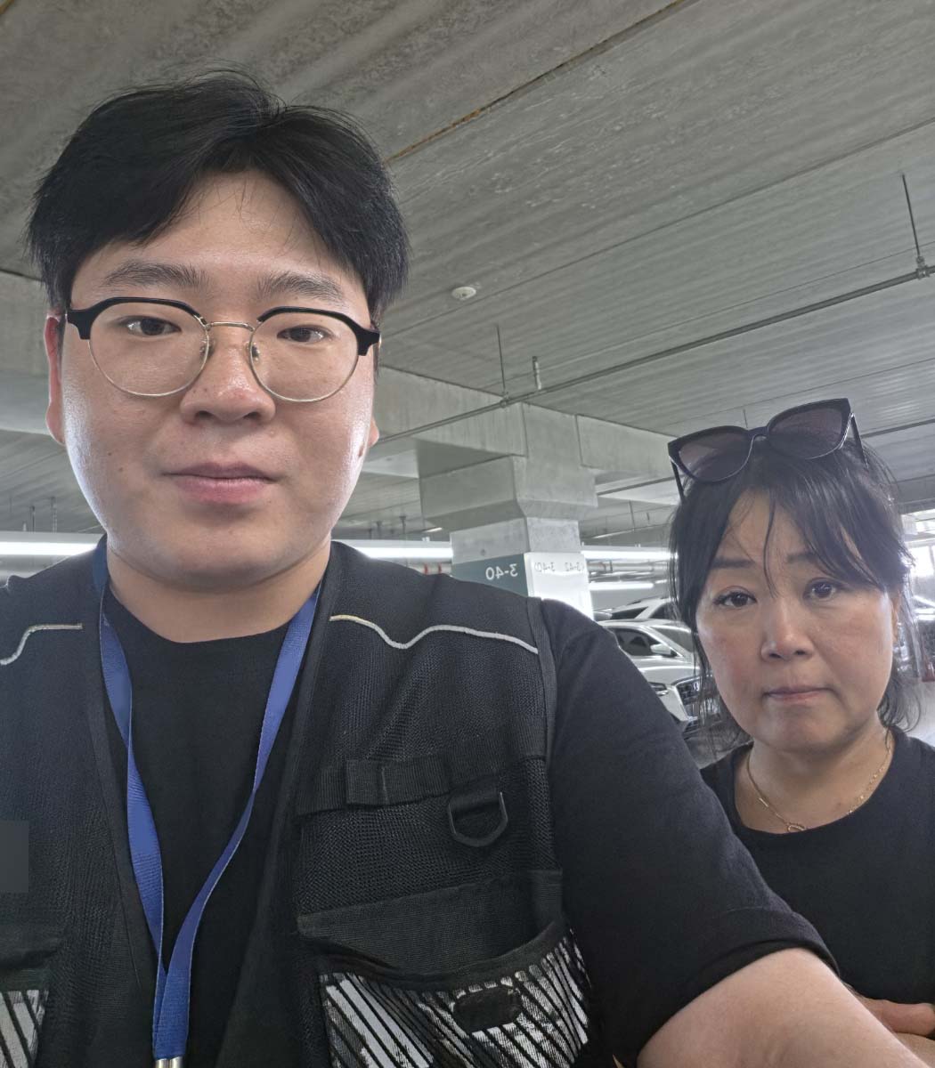 가족 모두 함께 살펴본 코나 중고차리스 출고