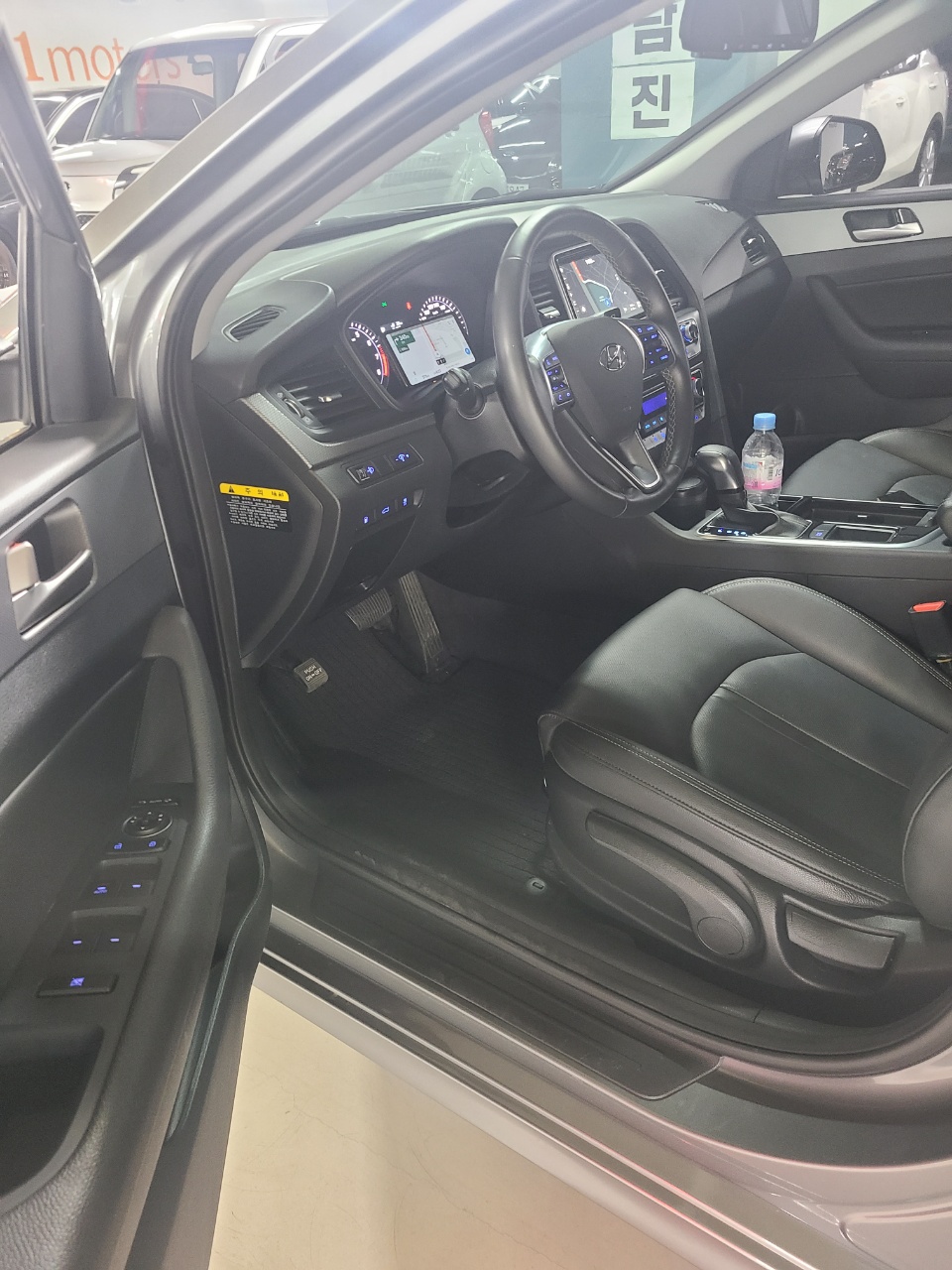 518ex928c6d.jpg