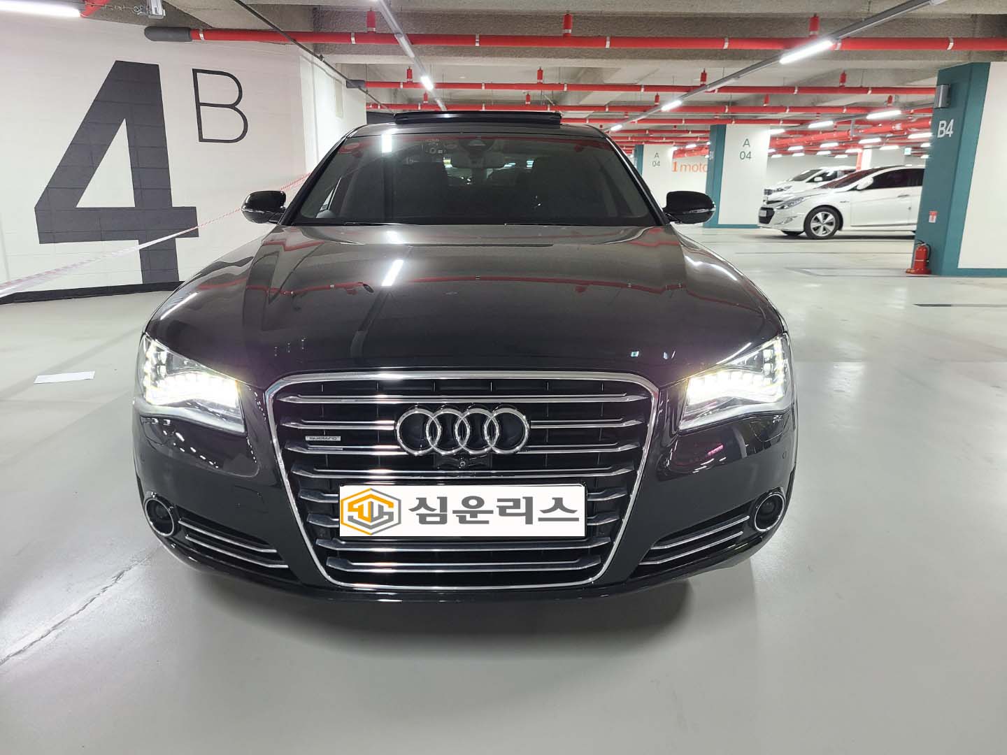 연식과 주행거리 좋은 아우디 A8 중고차 리스 거래 후기