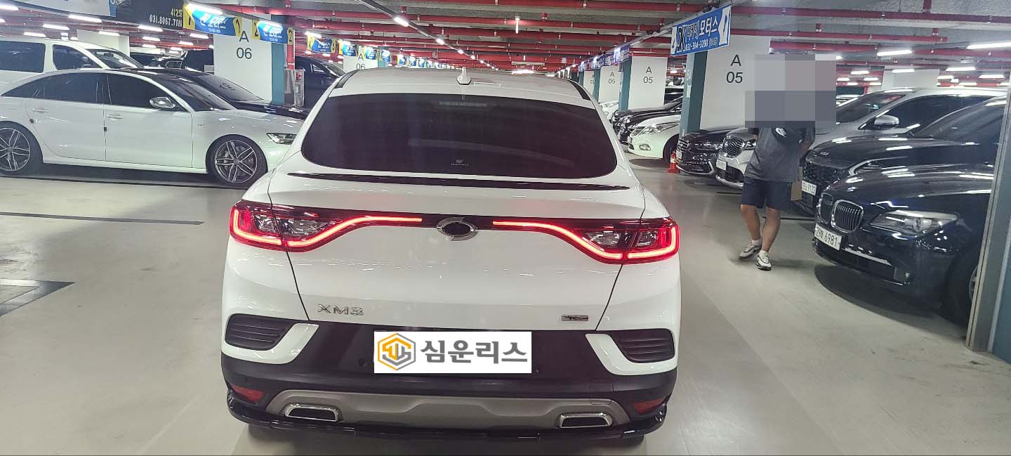 210xv8e10zei.jpg